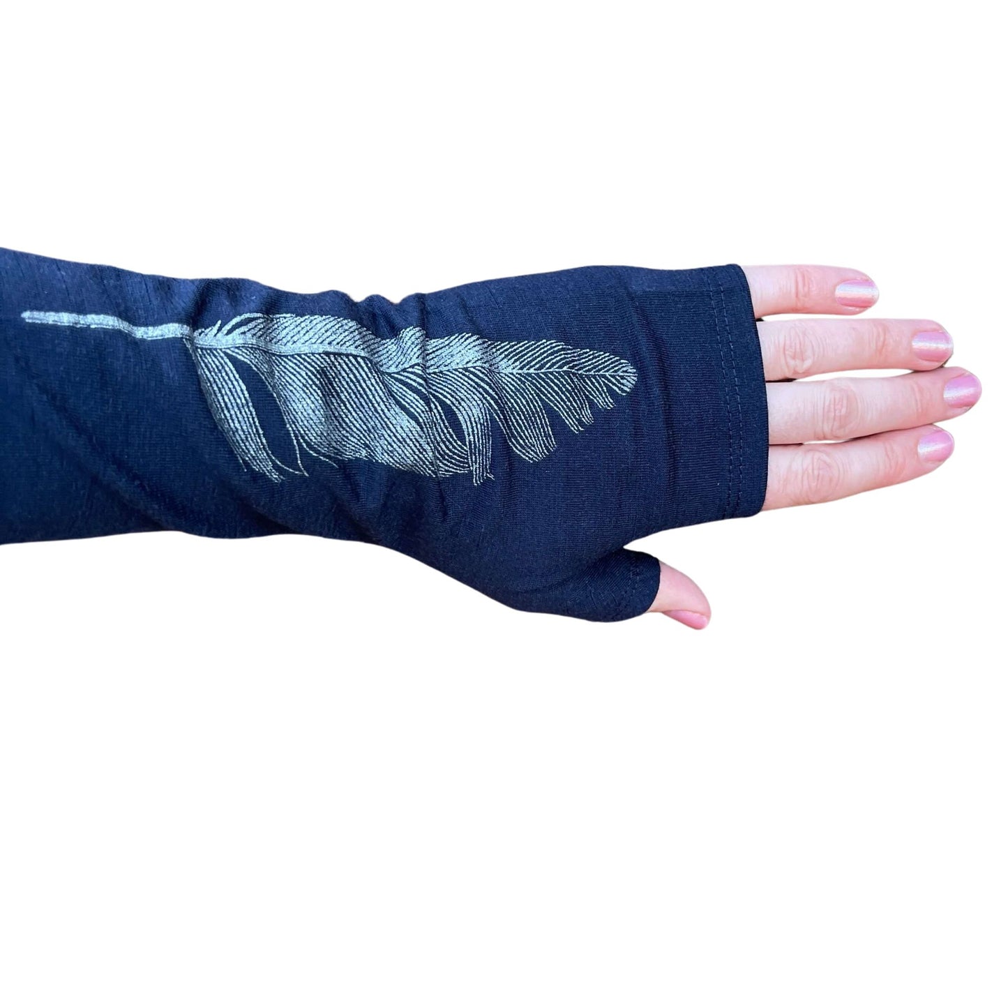 Fingerless merino gloves in navy with a silver feather print.