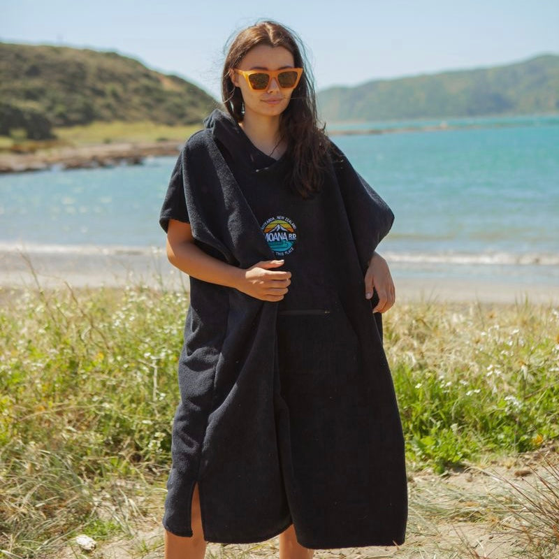 Adventure Towel Hoodie - Black