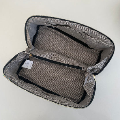 Geraldine Toiletry Bag - Wahine in Water