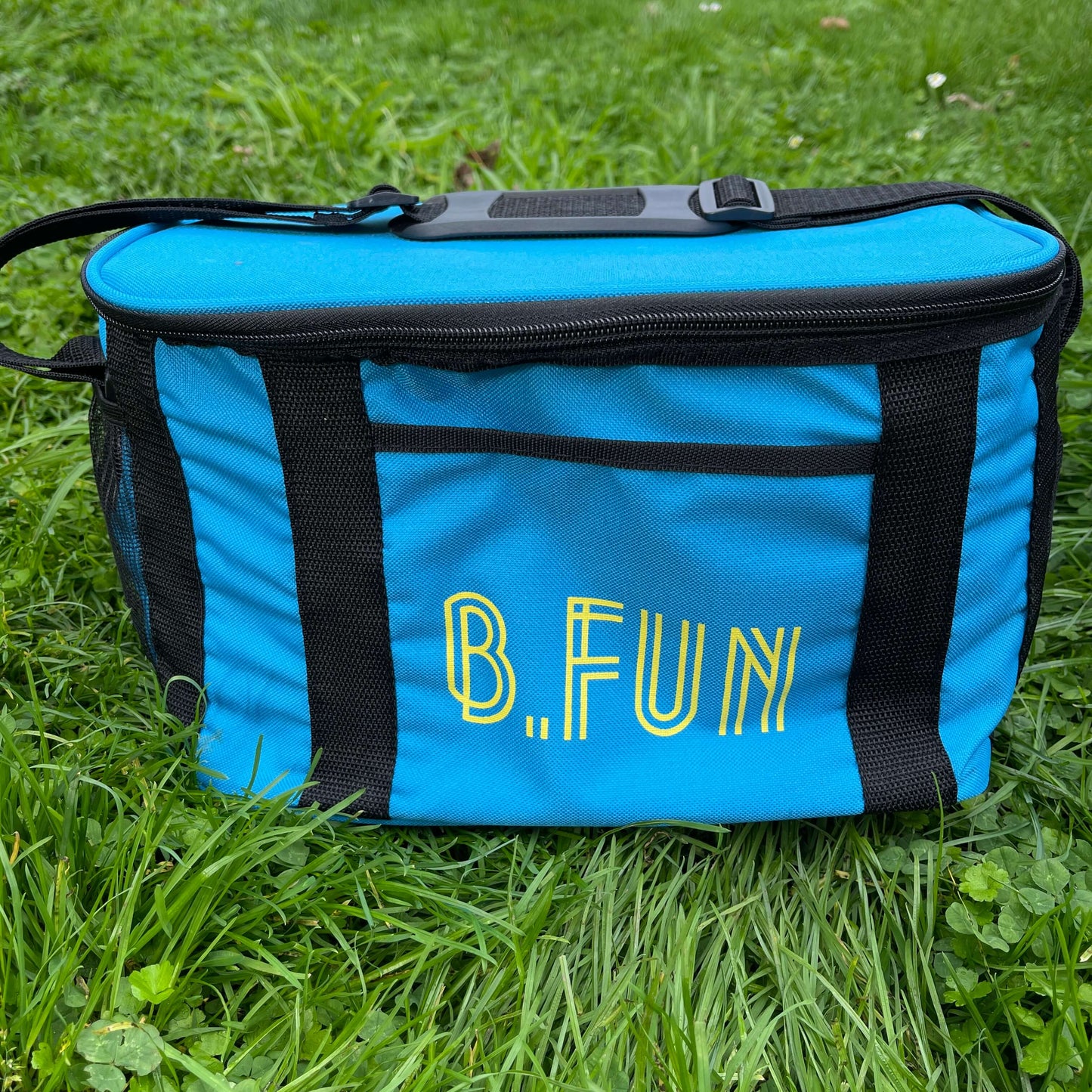 B FUN Large Cooler Bag - Teal Blue with the fun yellow LOGO