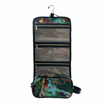 Great Barrier Toiletry Bag - Wahine in Water