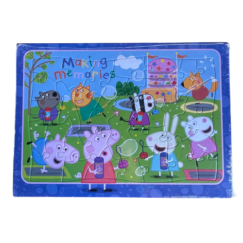 Childrens tray puzzle featuring Peppa Pig.