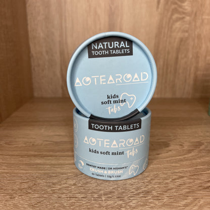 Natural tooth tablets for kids by Aotearoad.