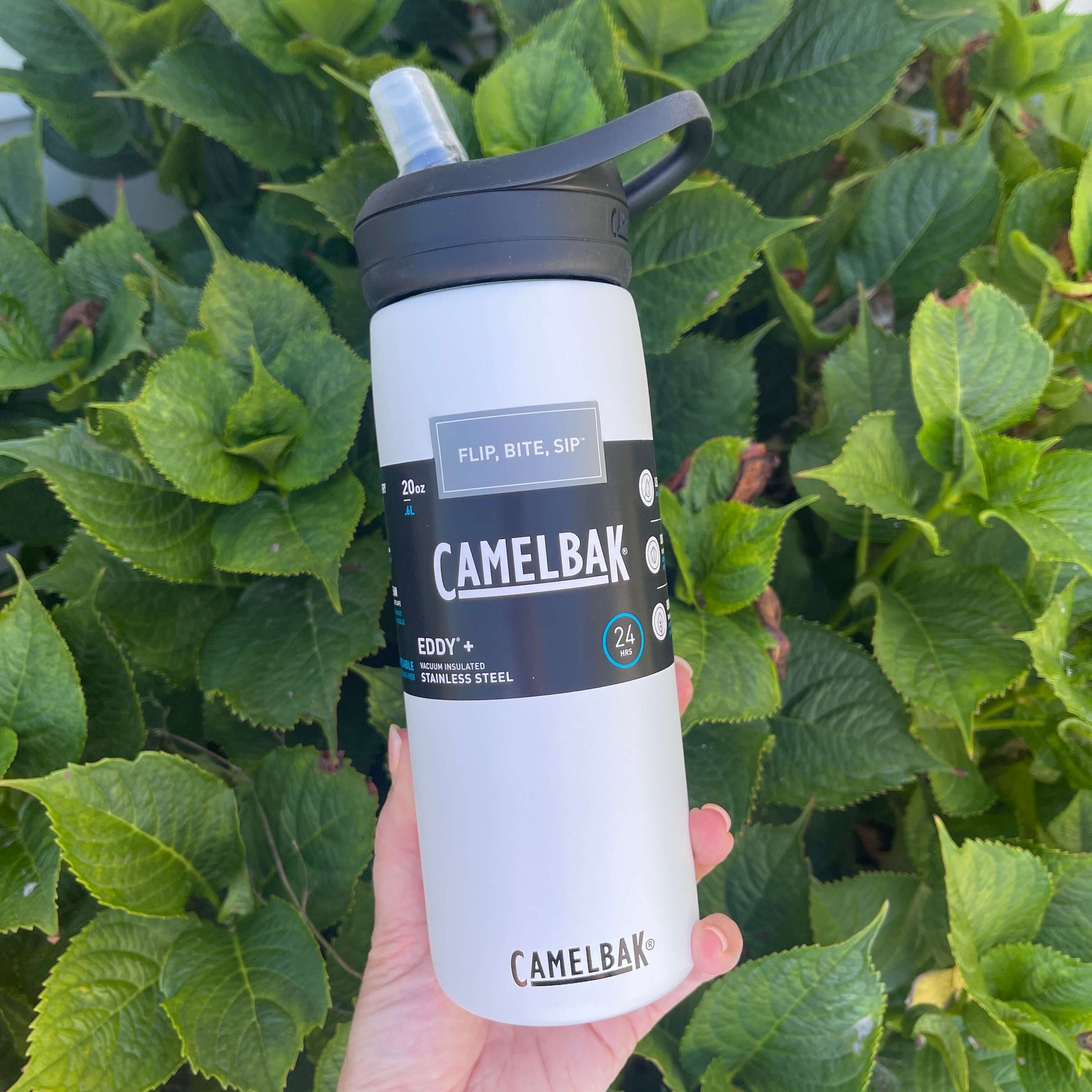 Camelbak stainless steel drink bottle in white.